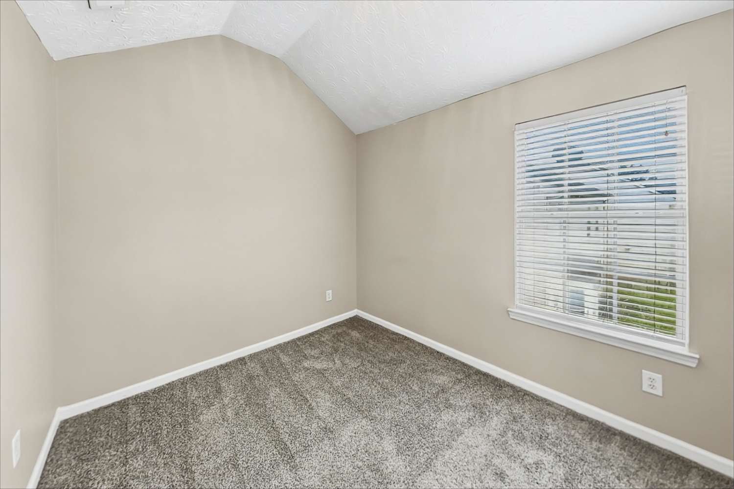 34 Churchill Park Dr, Newnan photo 15