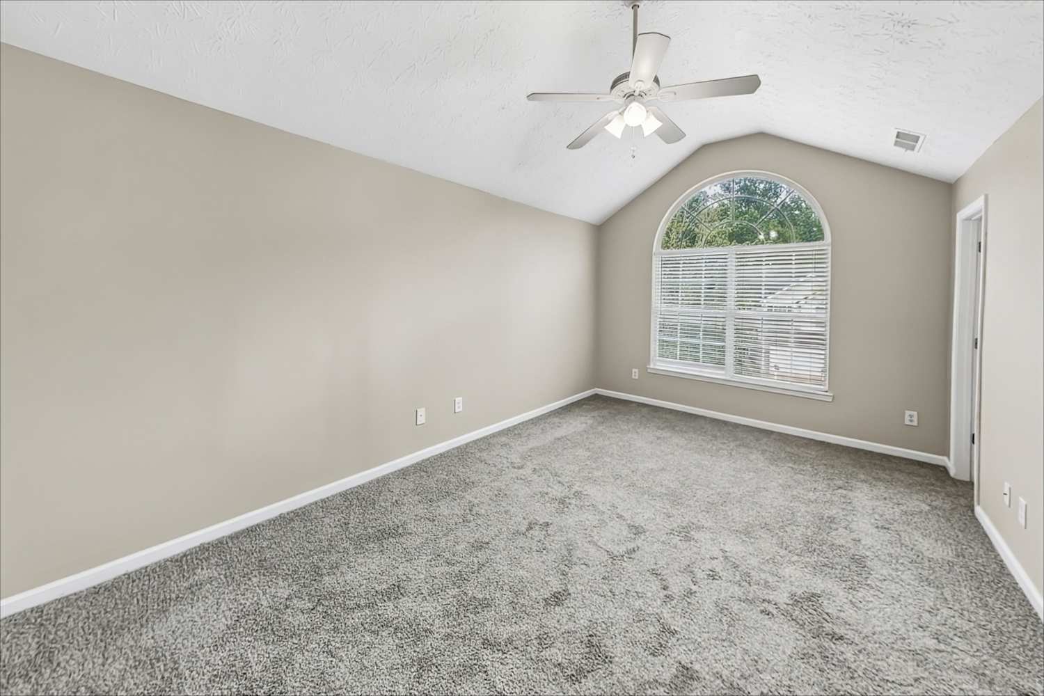 34 Churchill Park Dr, Newnan photo 12