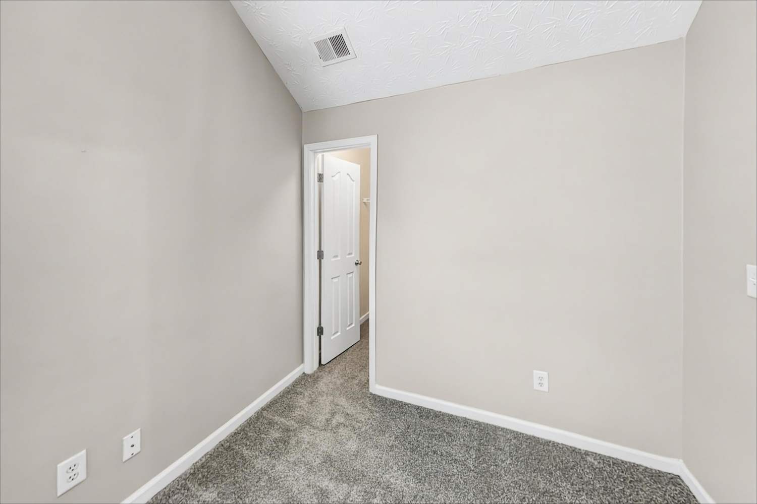 34 Churchill Park Dr, Newnan photo 16