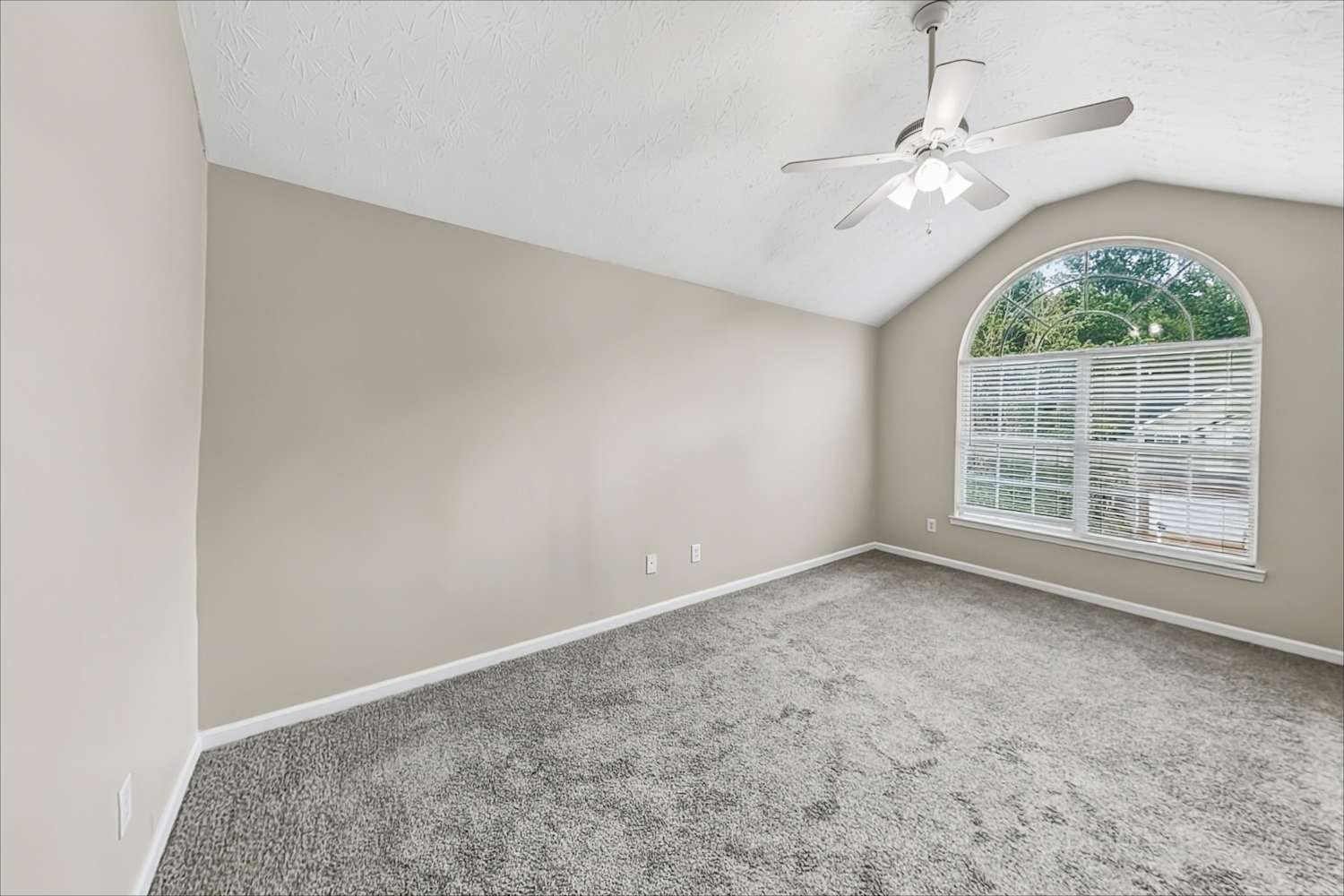 34 Churchill Park Dr, Newnan photo 13