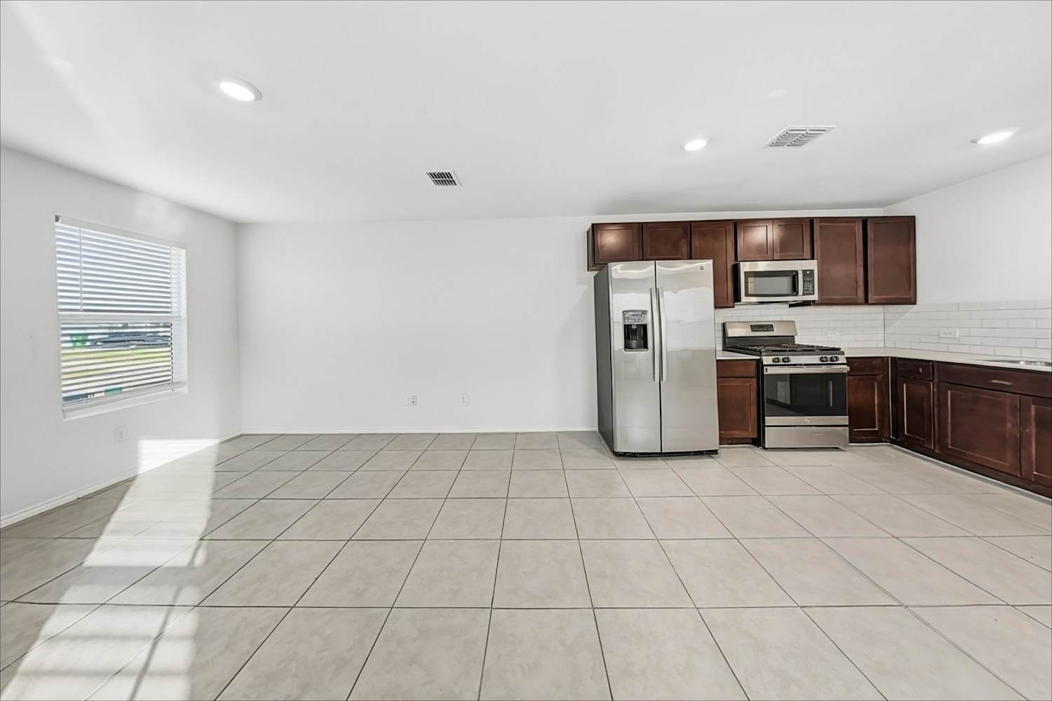 3407 Big Antero Ln, Crandall photo 7