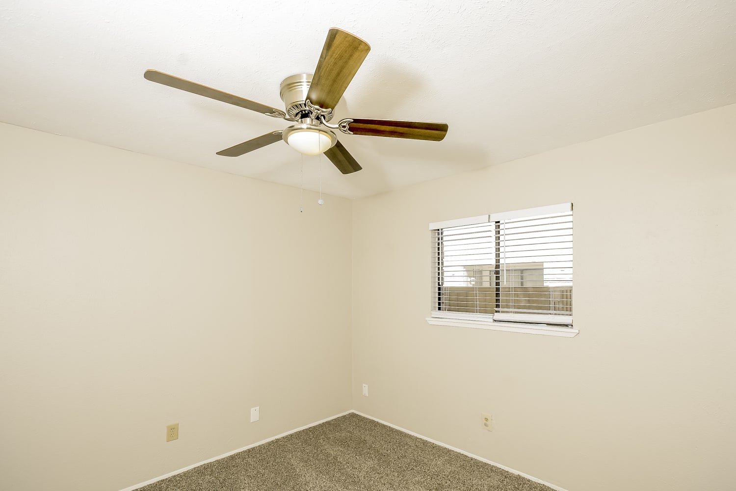 3409 Livingston Ln, Carrollton photo 11