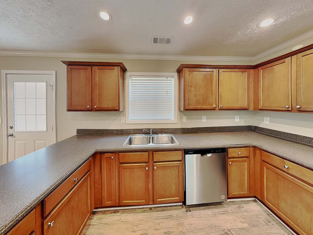 341 Paper Woods Dr, Lawrenceville photo 10
