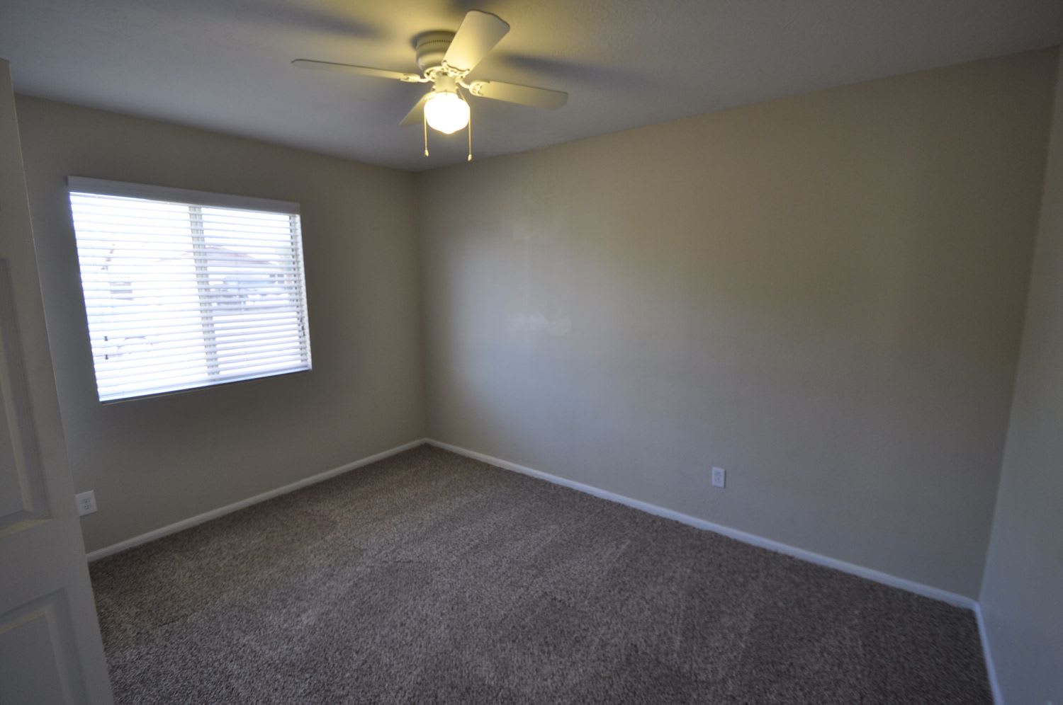 3410 W Orchid Ln, Phoenix photo 6