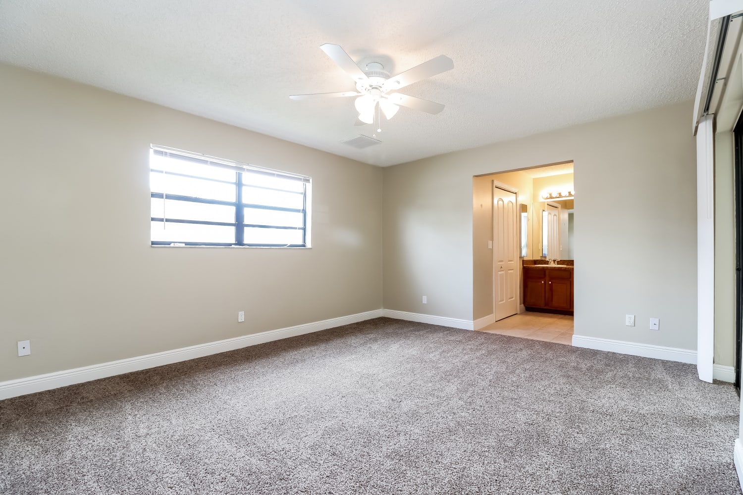 3416 SW Santa Barbara Pl, Cape Coral photo 16