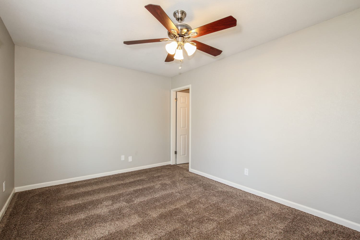 3419 E Angela Dr, Phoenix photo 11