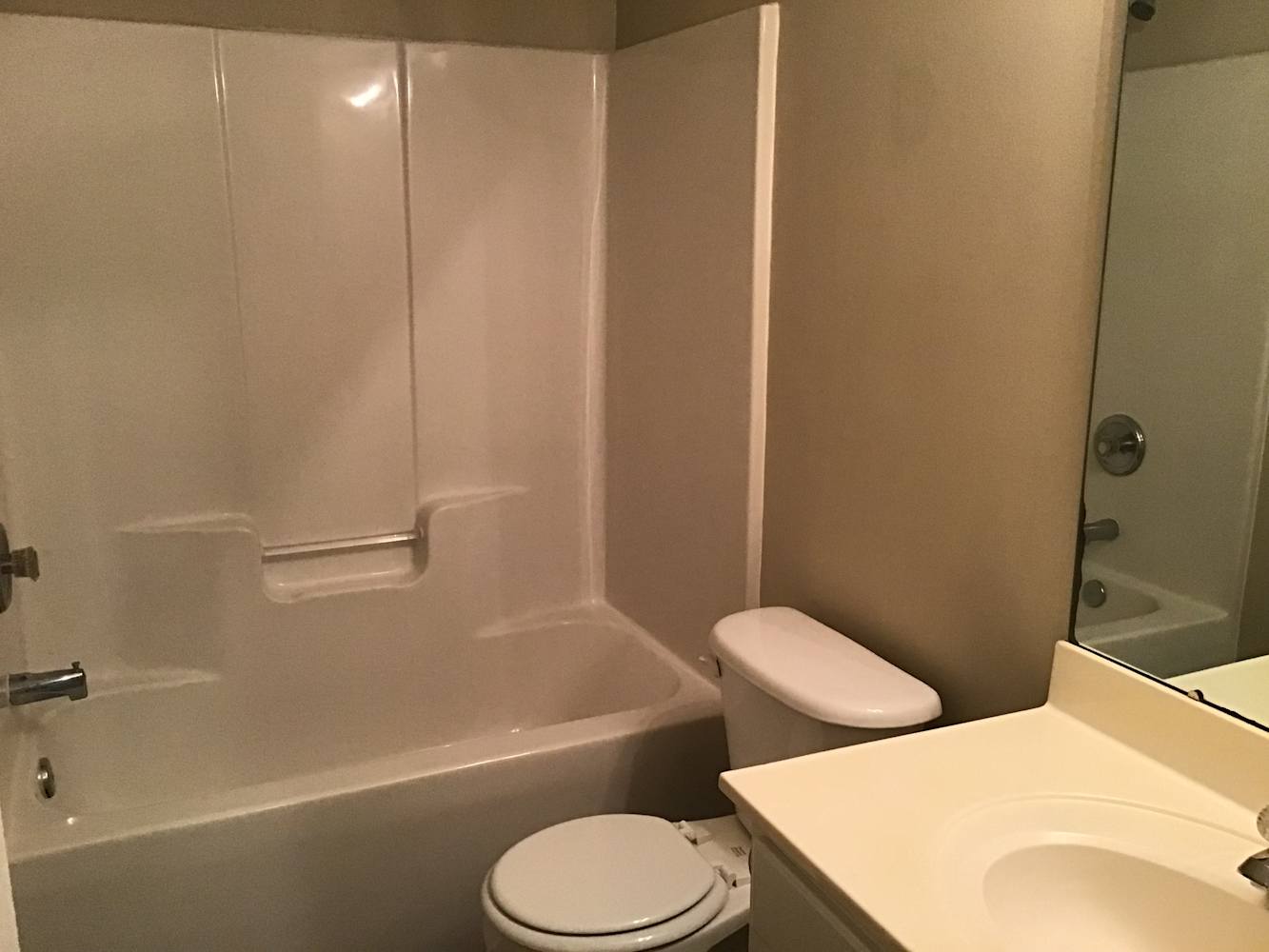 343 Amir Cir, Matthews photo 12