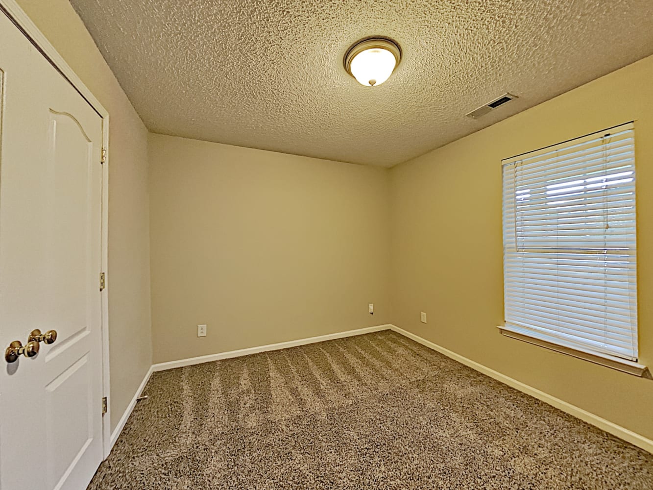 343 Amir Cir, Matthews photo 10