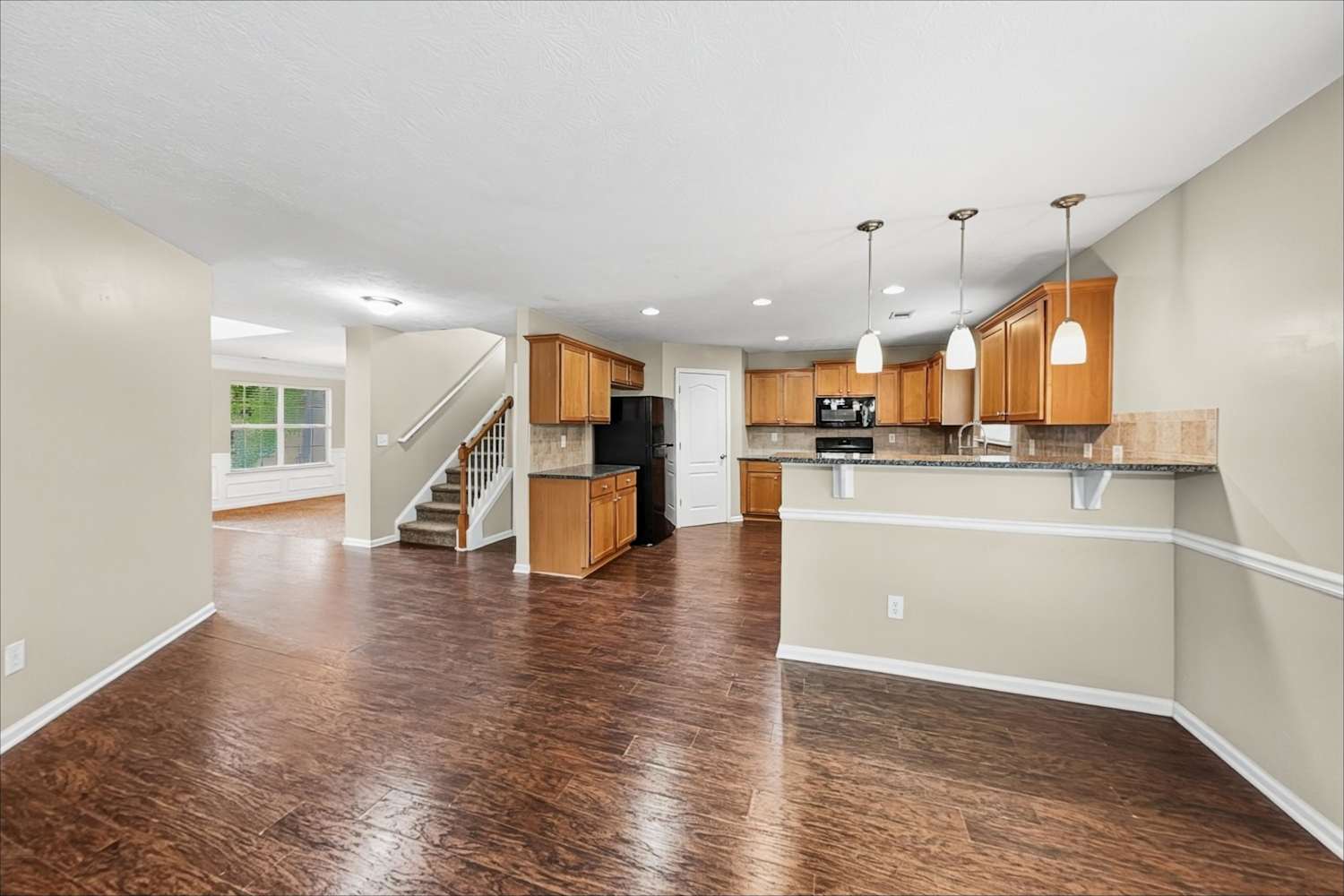 3431 Park Glenn Ln, Snellville photo 9