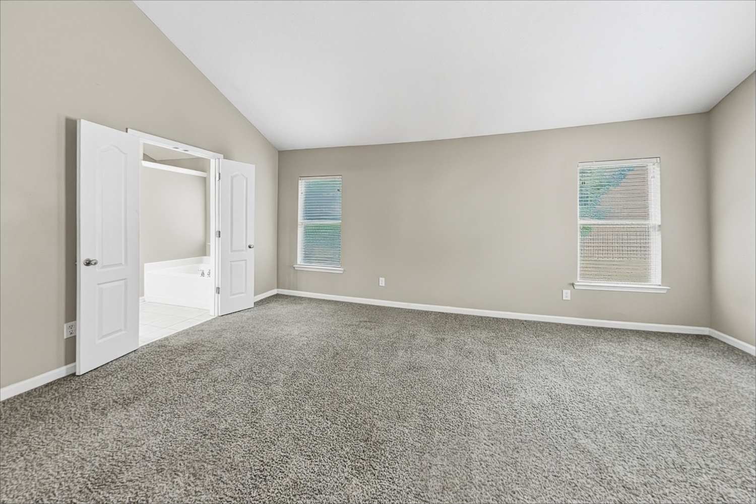 3431 Park Glenn Ln, Snellville photo 11