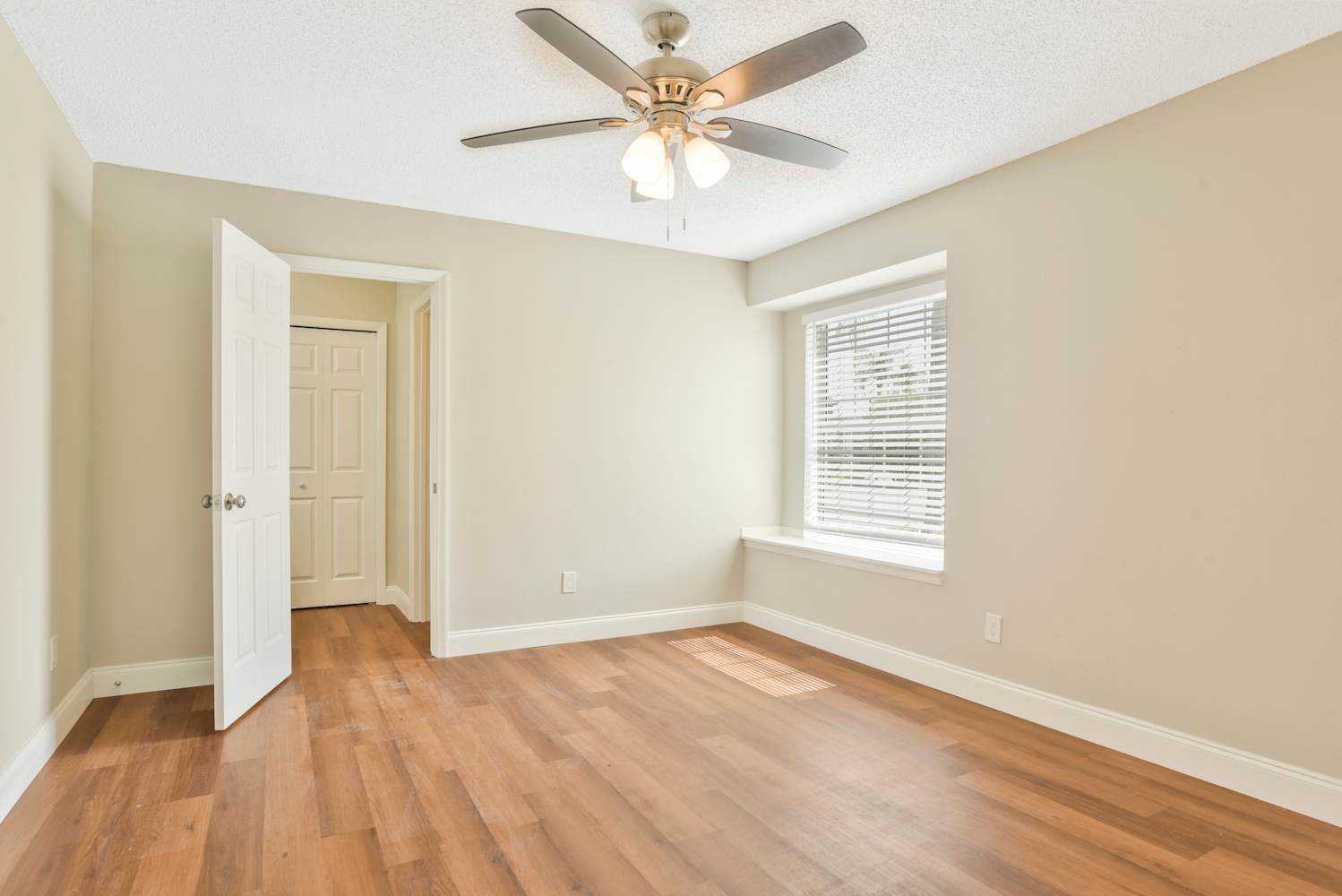3434 Coachlight Dr, Kissimmee photo 9