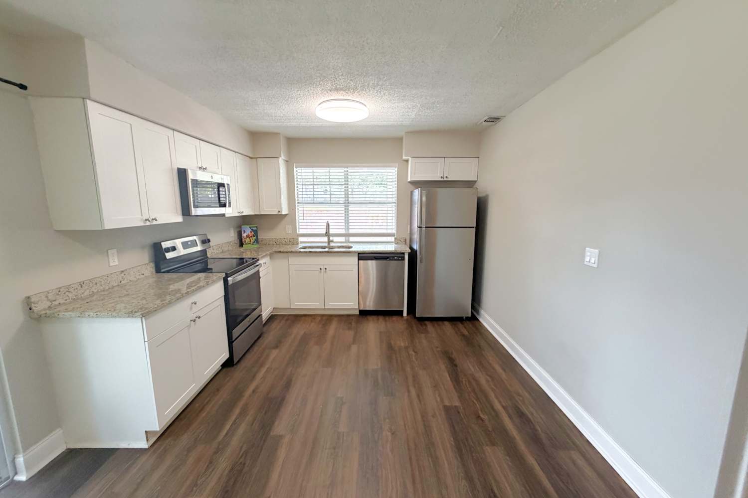 3434 Coachlight Dr, Kissimmee photo 4