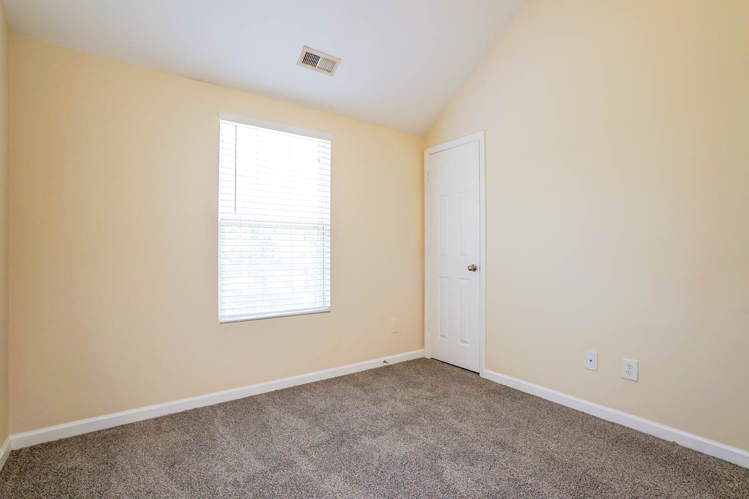 3437 Ferdilah Ln, Raleigh photo 14