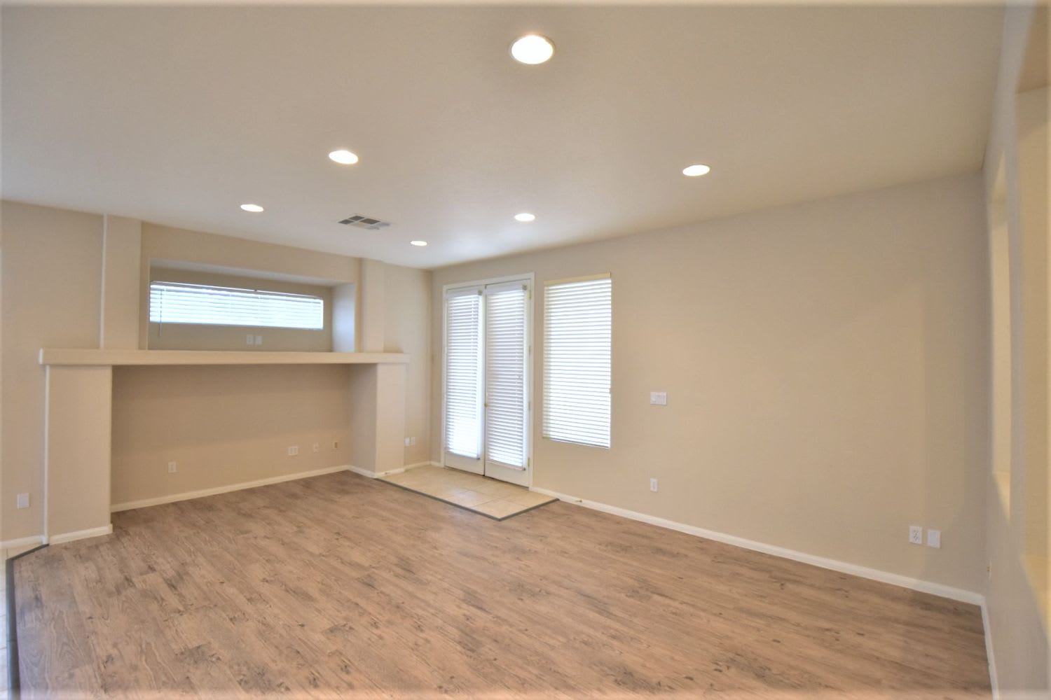 3452 Yellow Cove Ln, Las Vegas photo 9