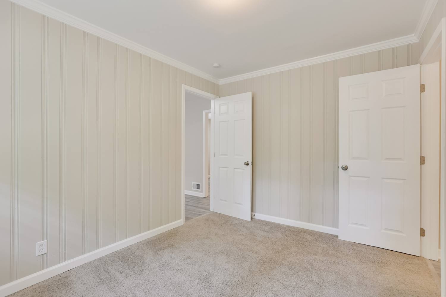 3459 Brookfield Ln, Decatur photo 14
