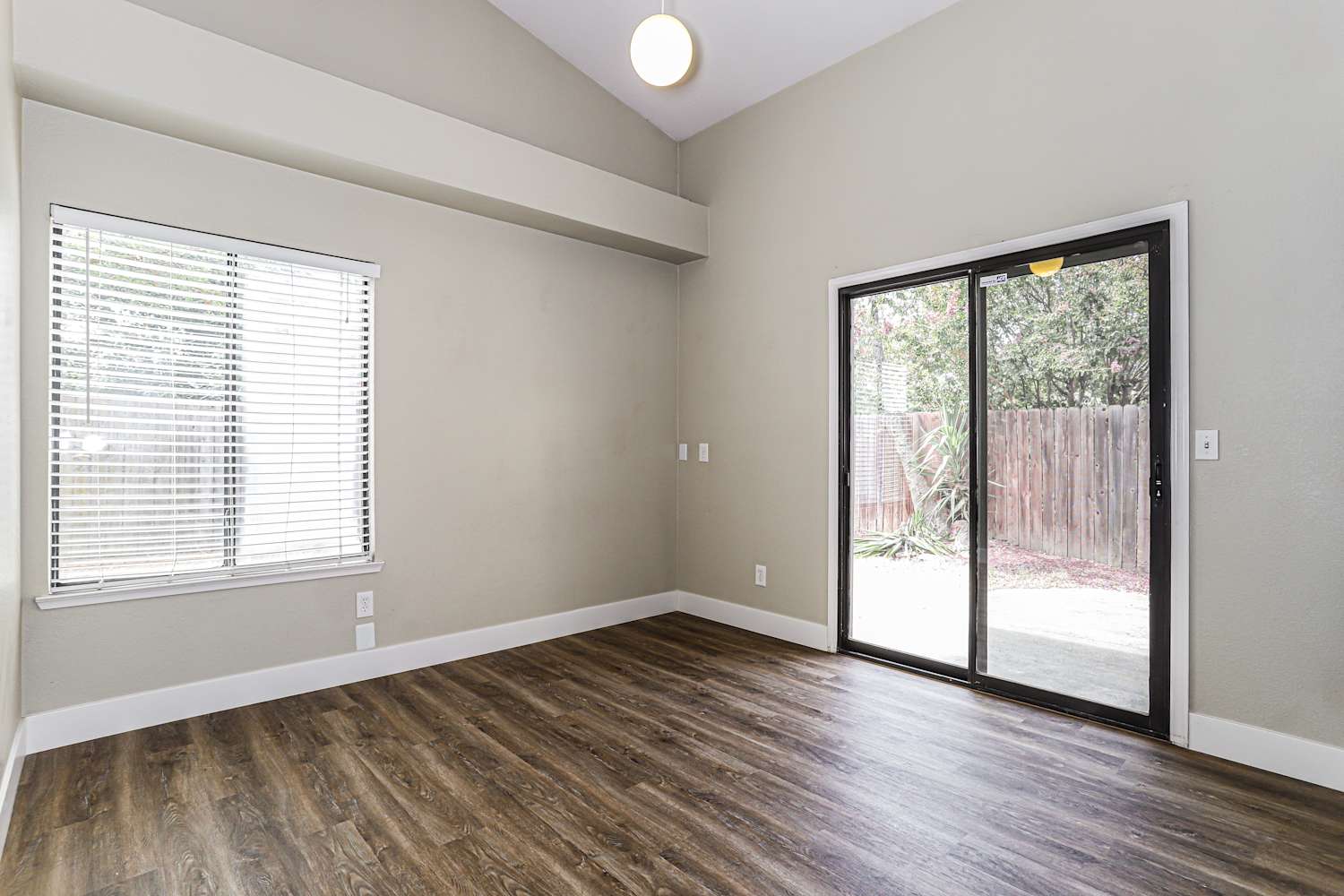 3462 Lowther Way, Antelope photo 13