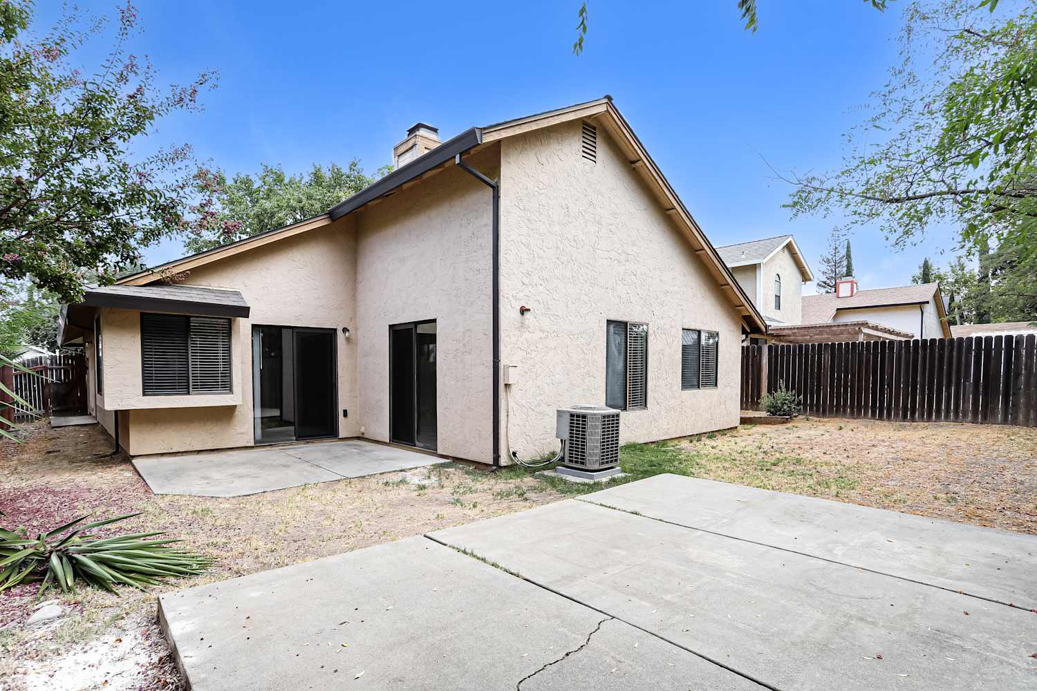 3462 Lowther Way, Antelope photo 15