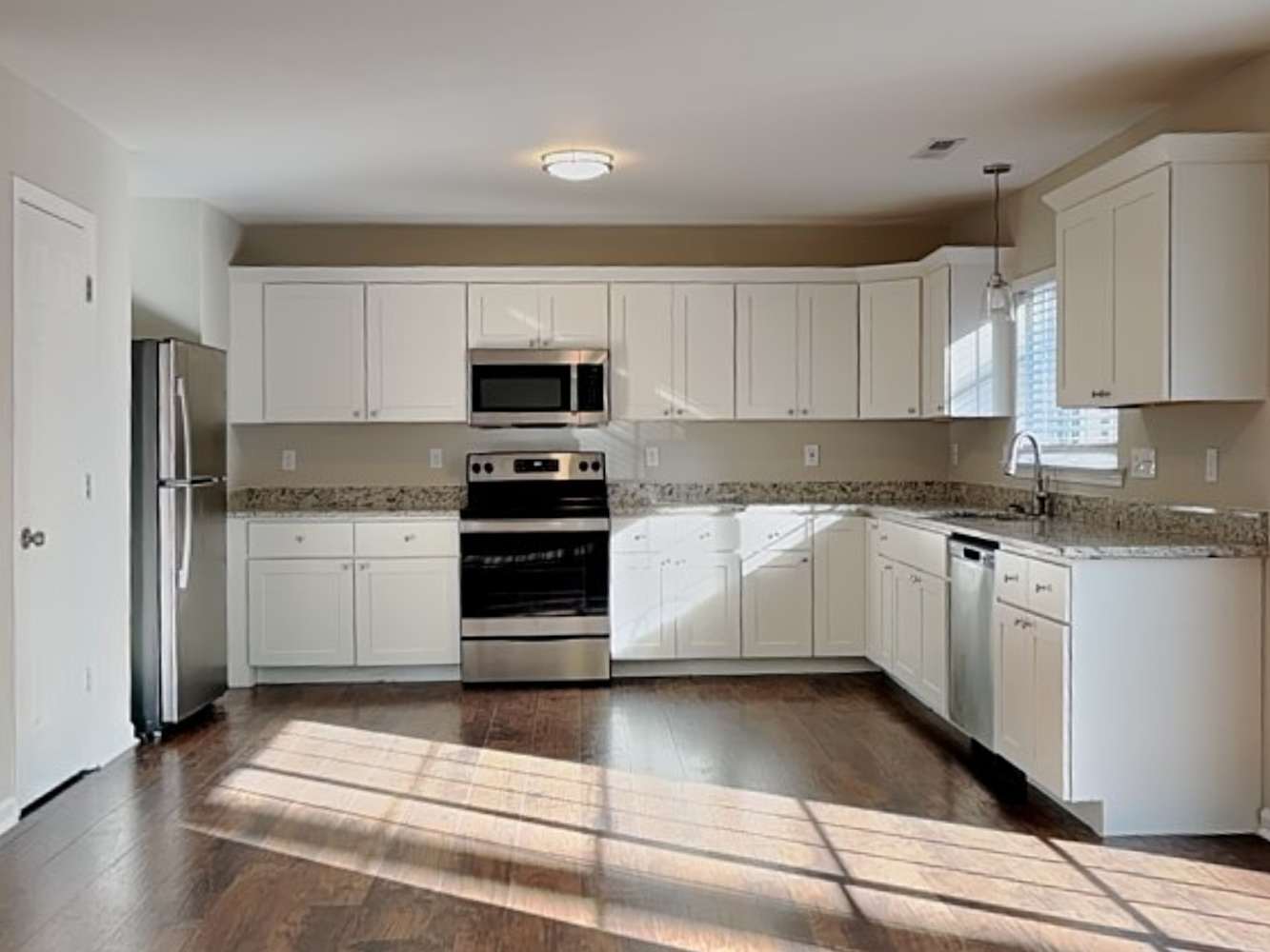 347 Ashdale Dr, Fuquay Varina photo 7