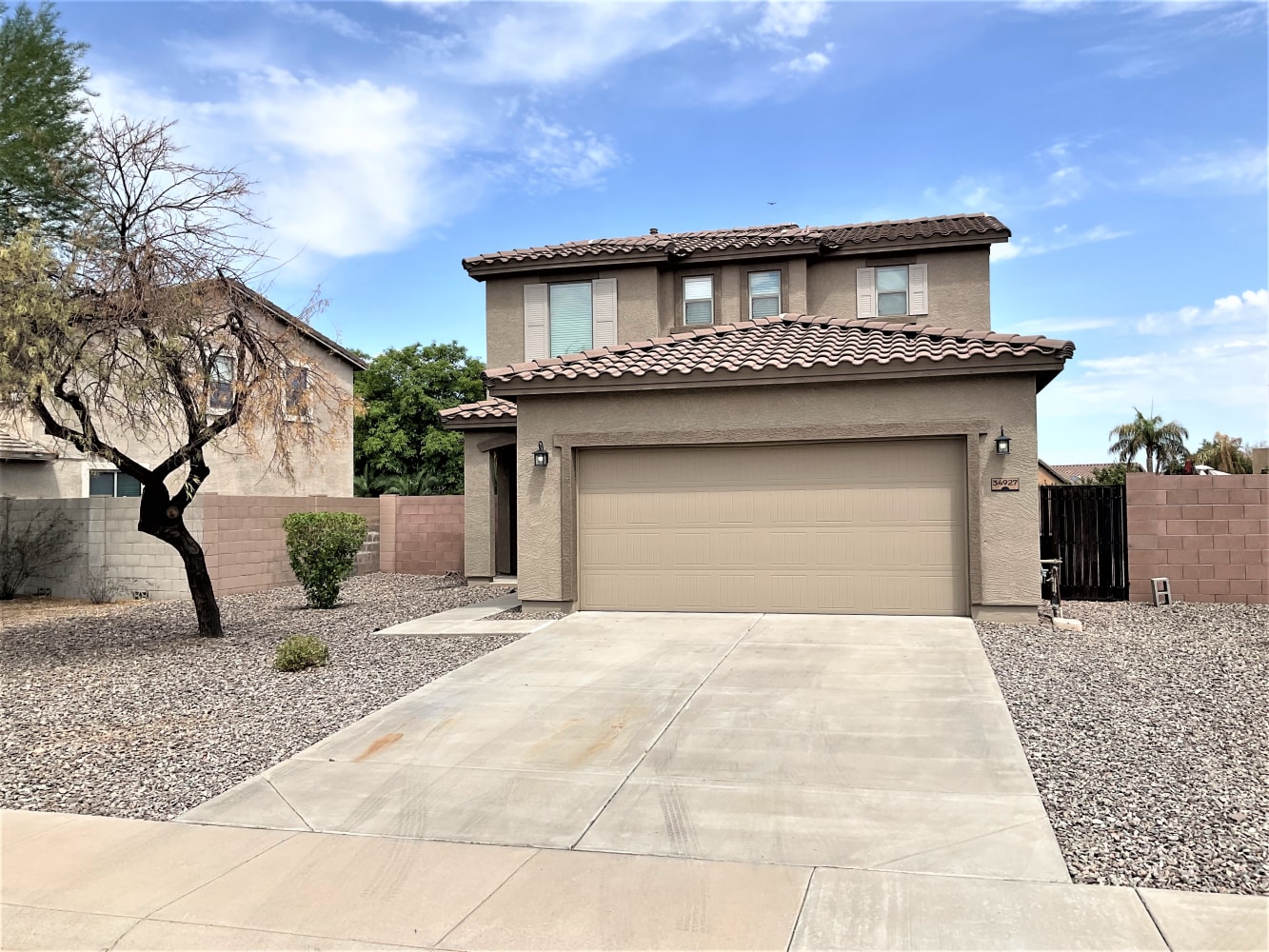 Front of 34927 N Mirandesa Dr, San Tan Valley, AZ