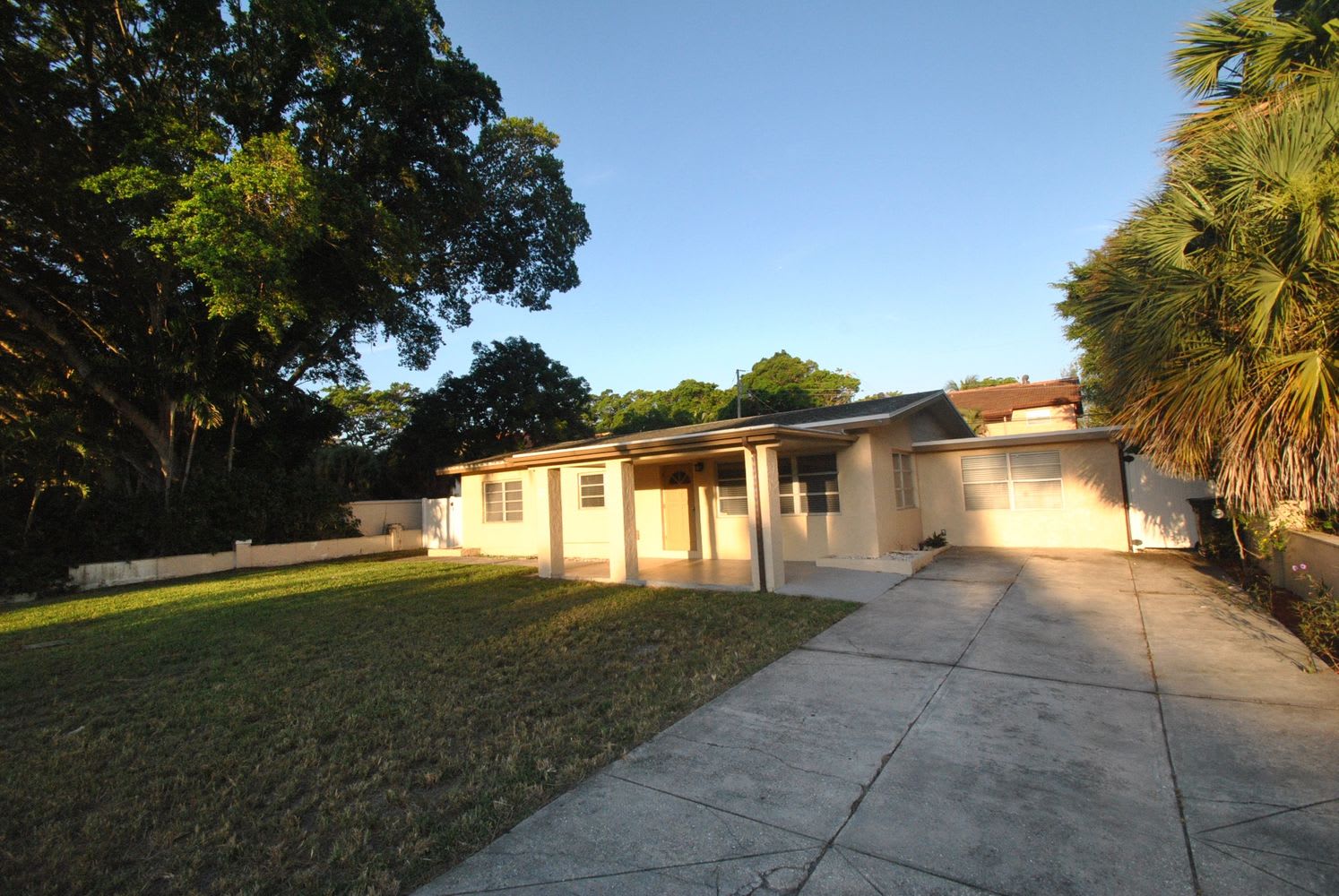 Front of 35 NW 3rd Ct, Boca Raton, FL