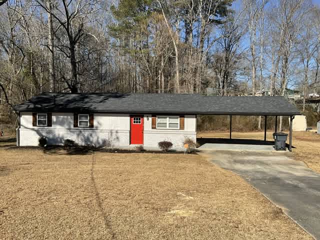 Front of 3507 Sage Dr, Lithia Springs, GA