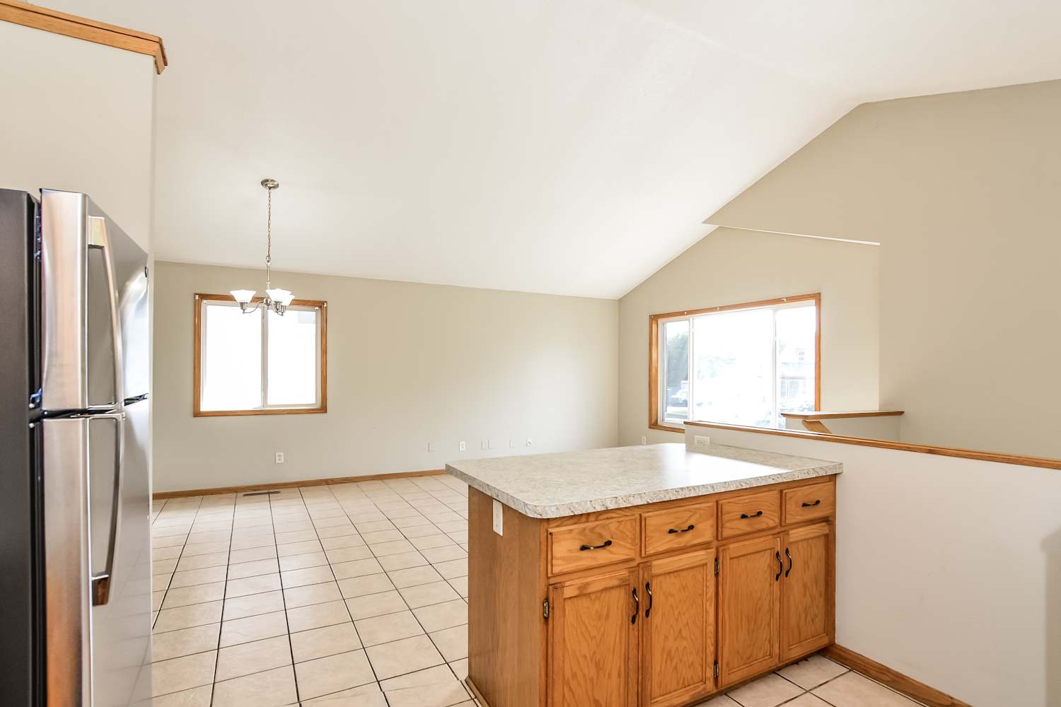 351 4th Ave S, South Saint Paul photo 9