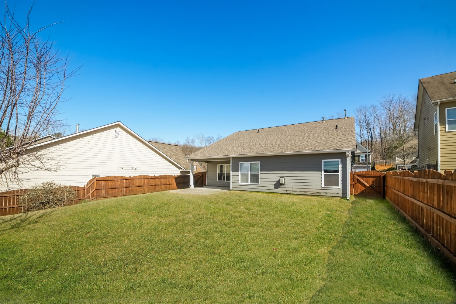 351 Springs Xing, Canton photo 14
