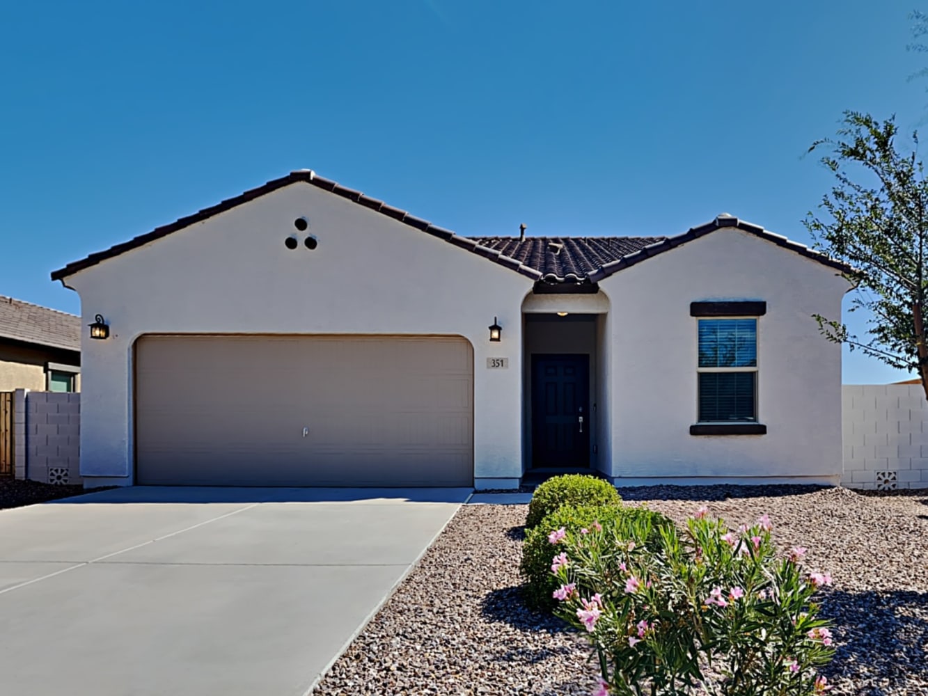 Front of 351 W Powell Dr, San Tan Valley, AZ