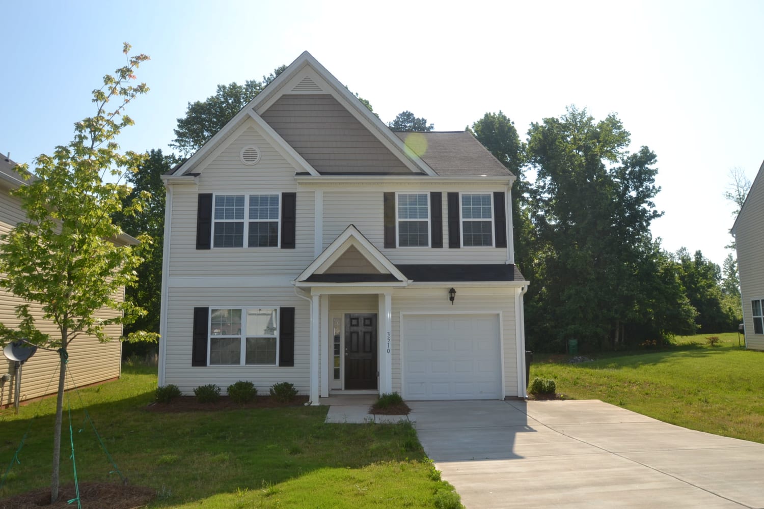 Front of 3510 Starmount Ave, Charlotte, NC
