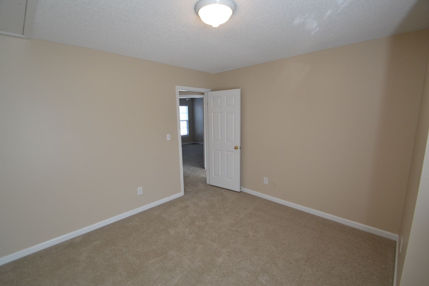3517 Lusby Ct, Charlotte photo 9