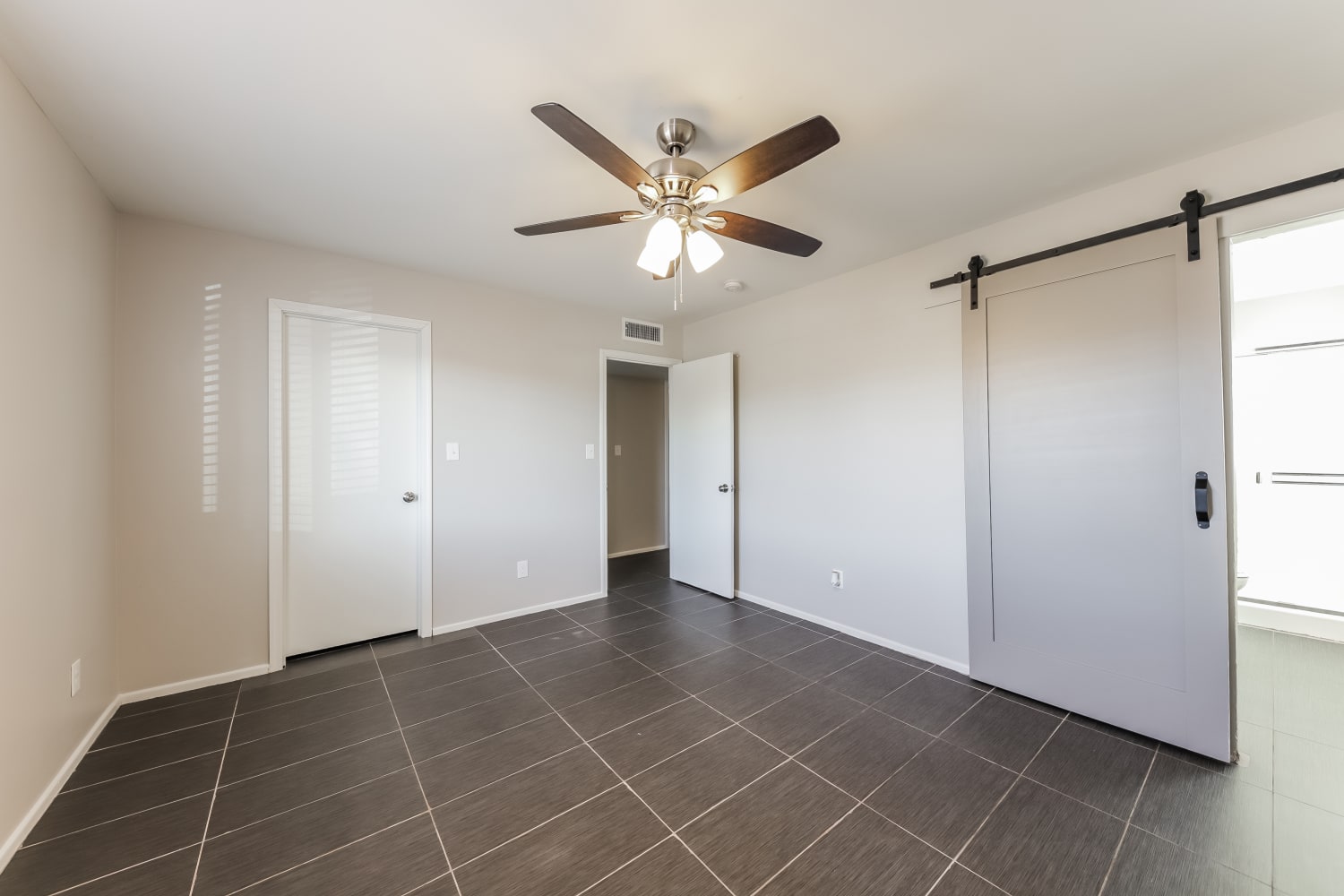 3518 W Shangri La Rd, Phoenix photo 9