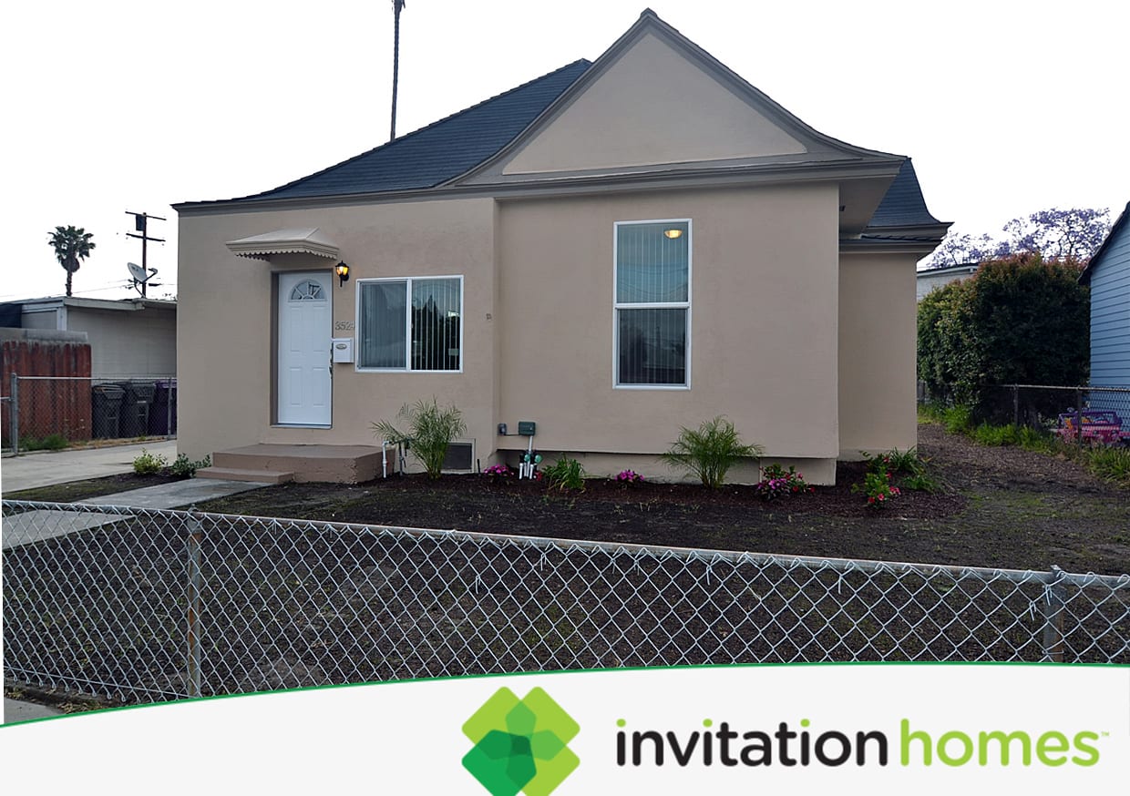 Front of 3524 Baltic Ave, Long Beach, CA