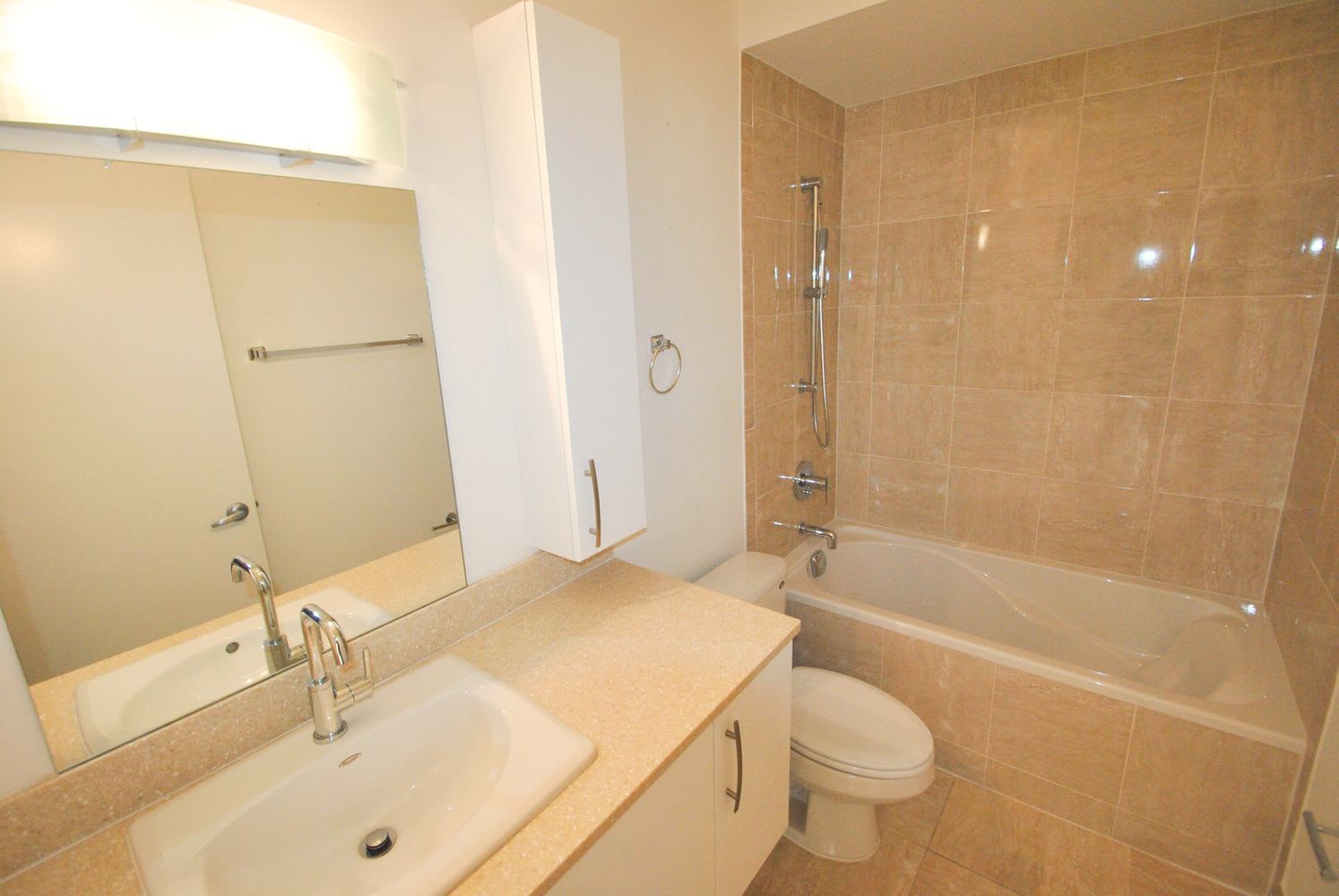 355 Prestwick Cir, Palm Beach Gardens photo 6