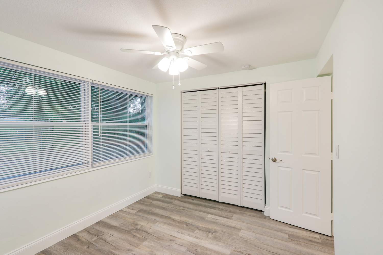 3555 Winder Dr, Holiday photo 17