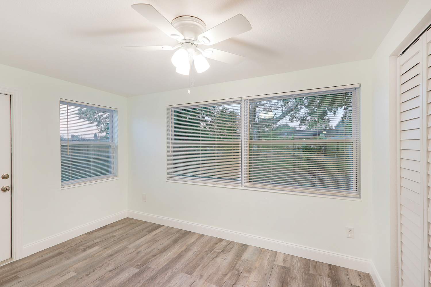 3555 Winder Dr, Holiday photo 14