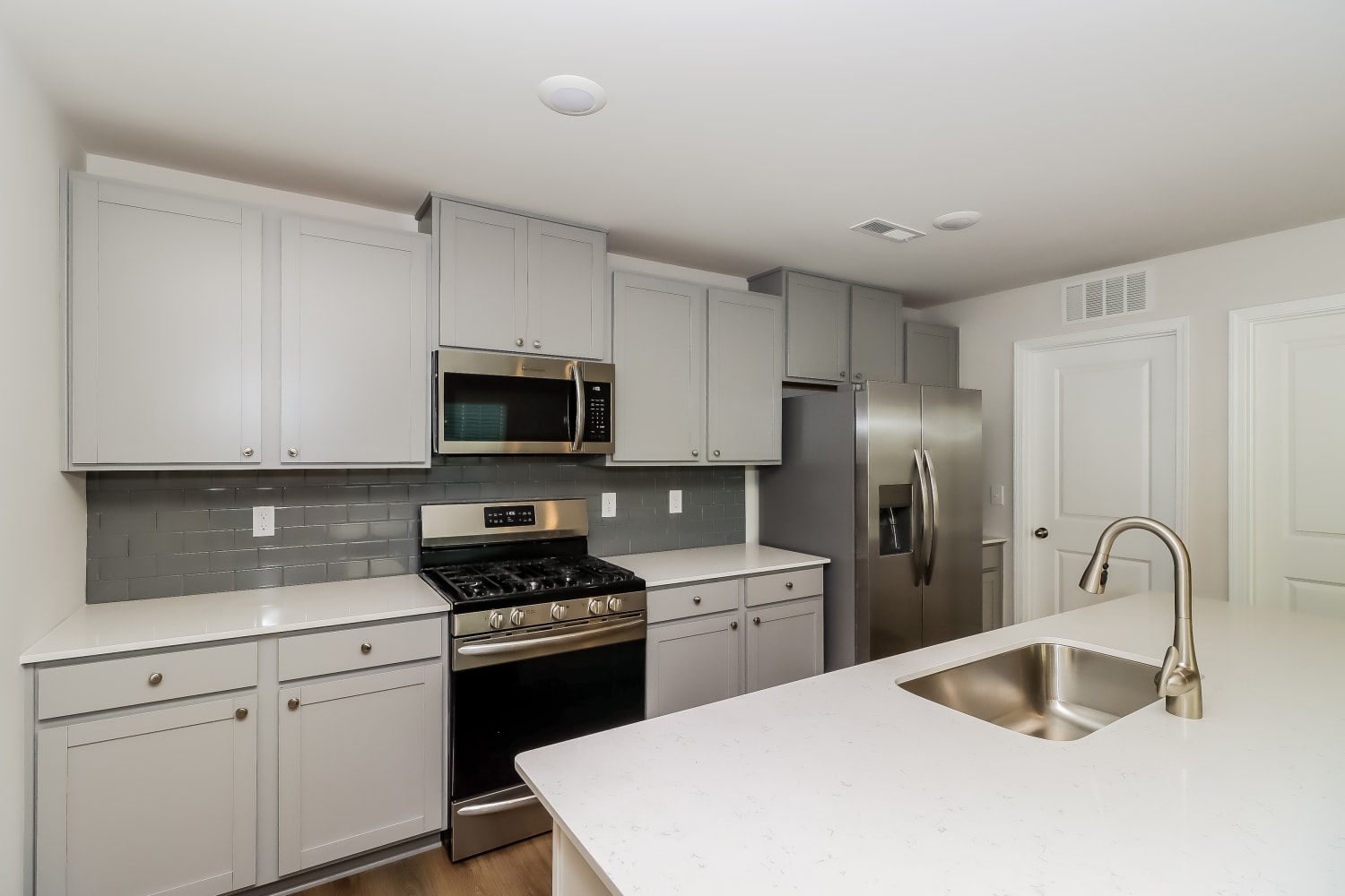 356 Hollingswood Drive, Statesville photo 8