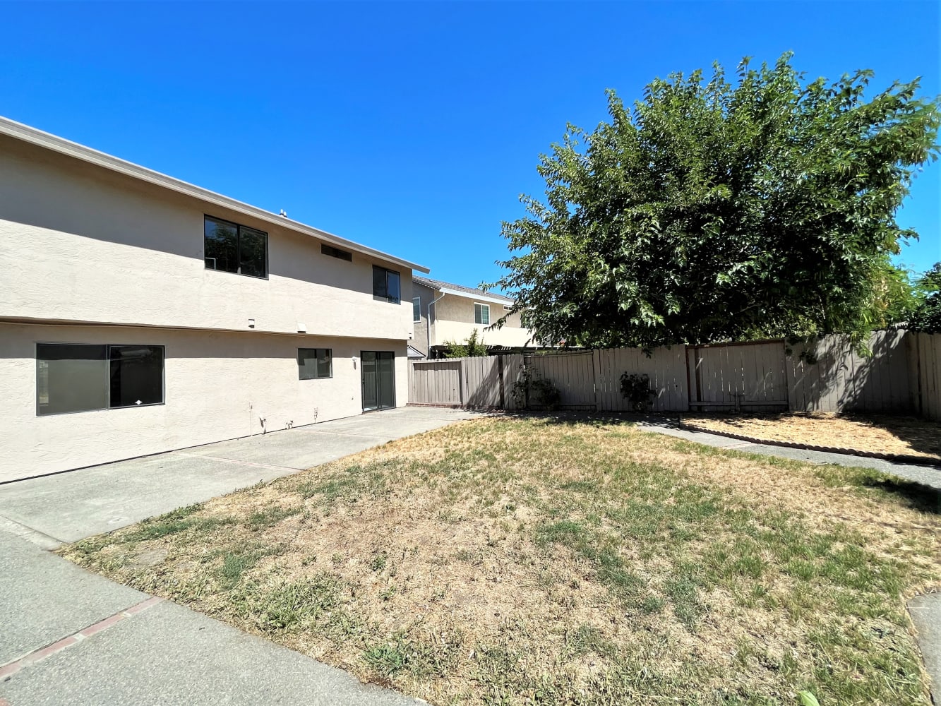 3561 Binghamton Dr, Sacramento photo 18