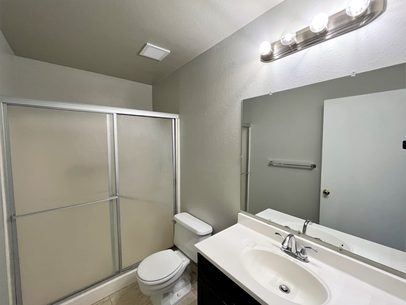 3561 Binghamton Dr, Sacramento photo 14