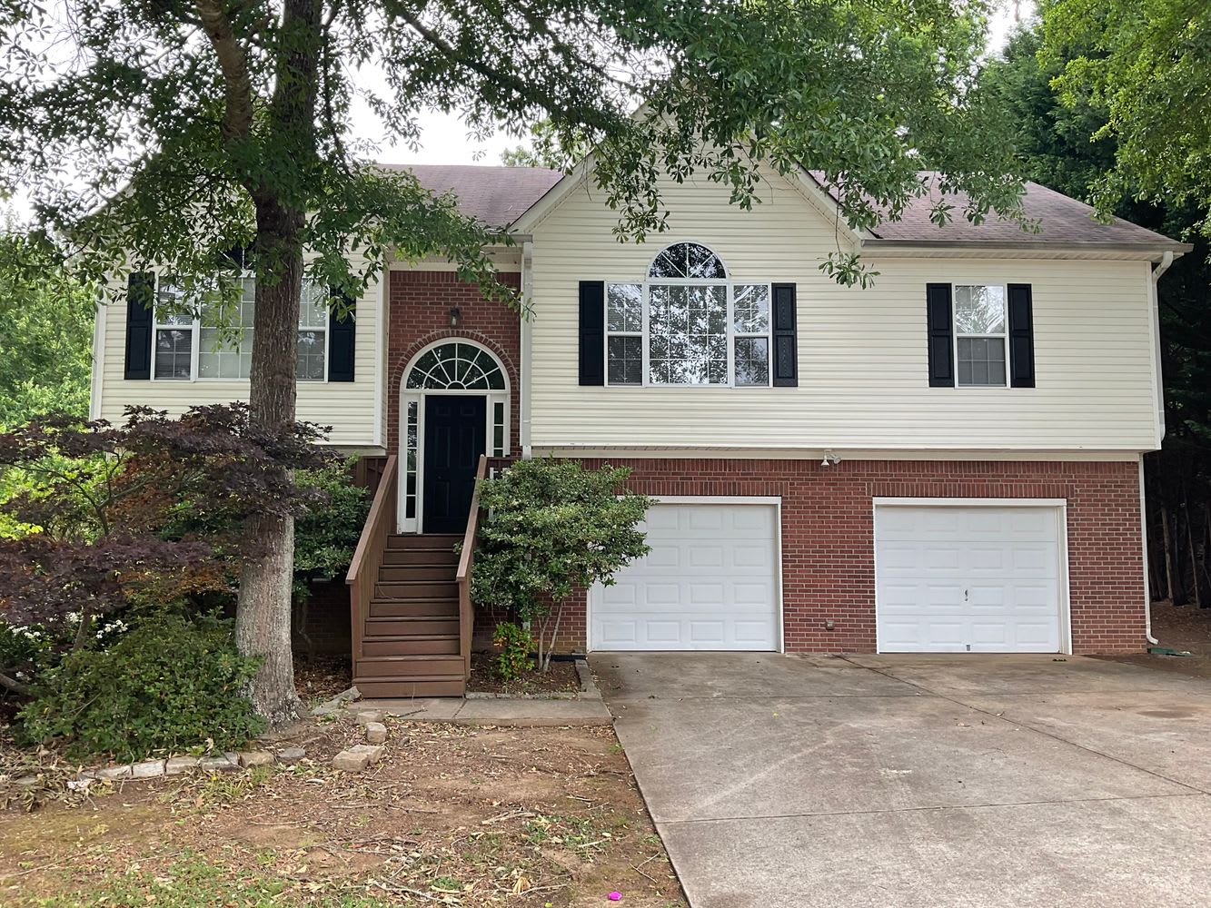 Front of 3567 Shoal Trail Dr, Bethlehem, GA