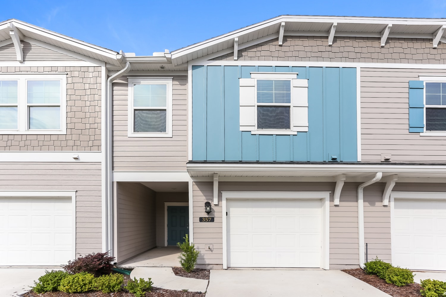 357 Cherry Ridge Dr, Orange Park photo 1