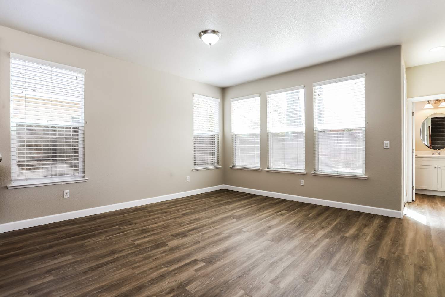 3584 Rainsong Cir, Rancho Cordova photo 10
