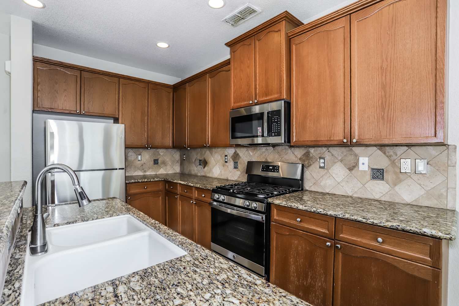 3584 Rainsong Cir, Rancho Cordova photo 8