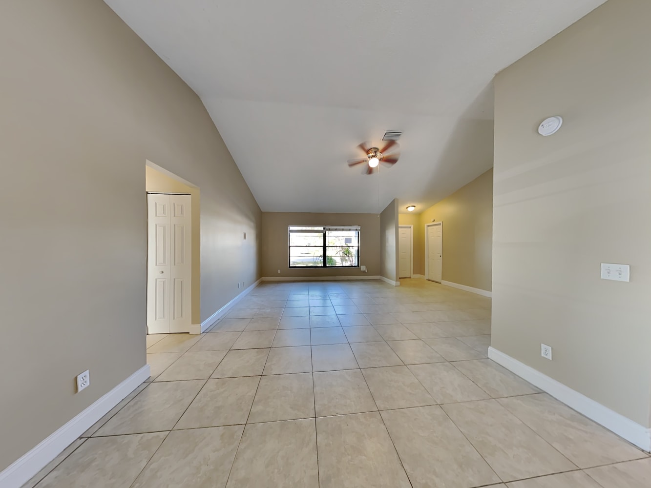 359 Las Palmas St, Royal Palm Beach photo 6