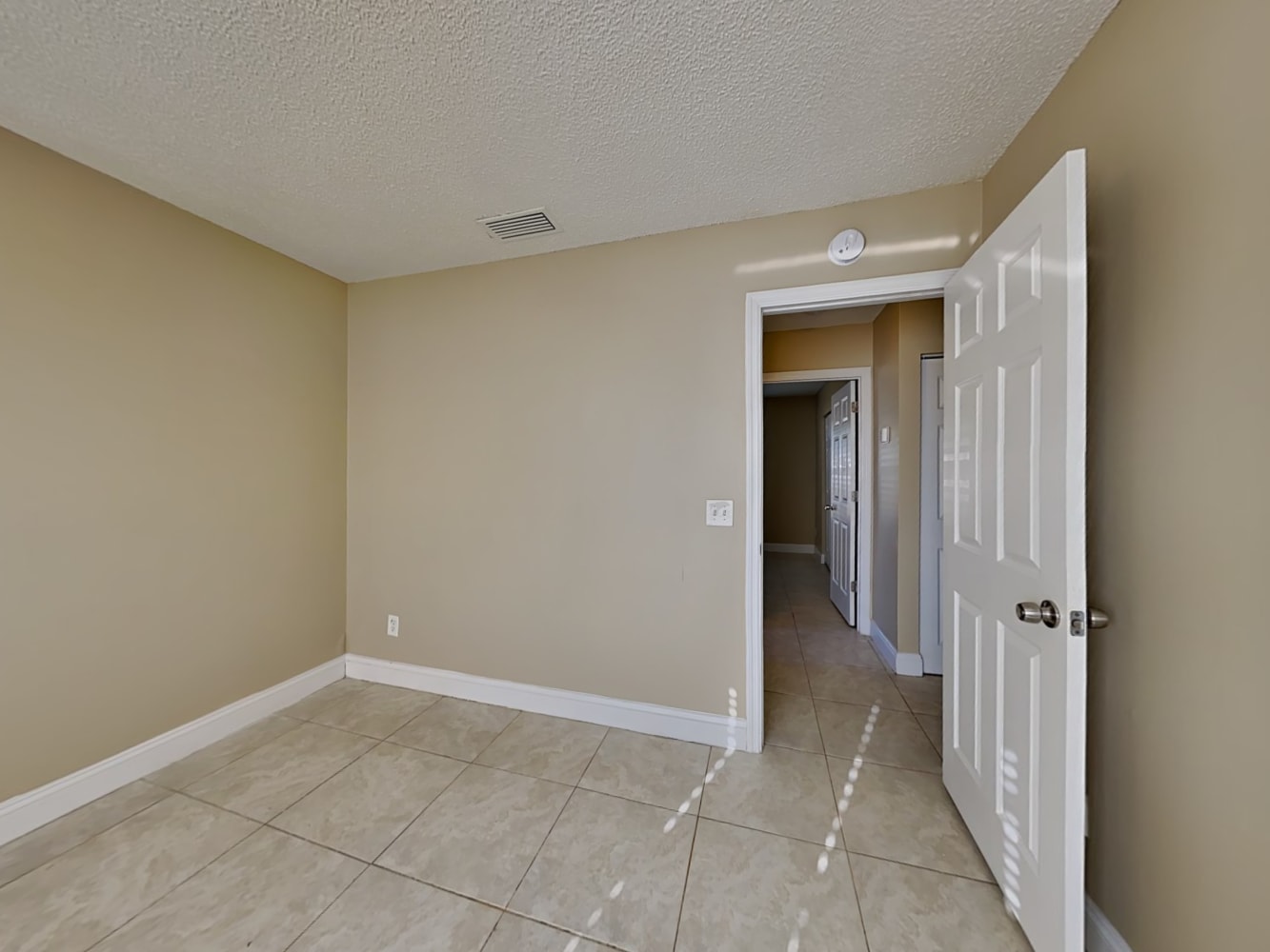 359 Las Palmas St, Royal Palm Beach photo 10