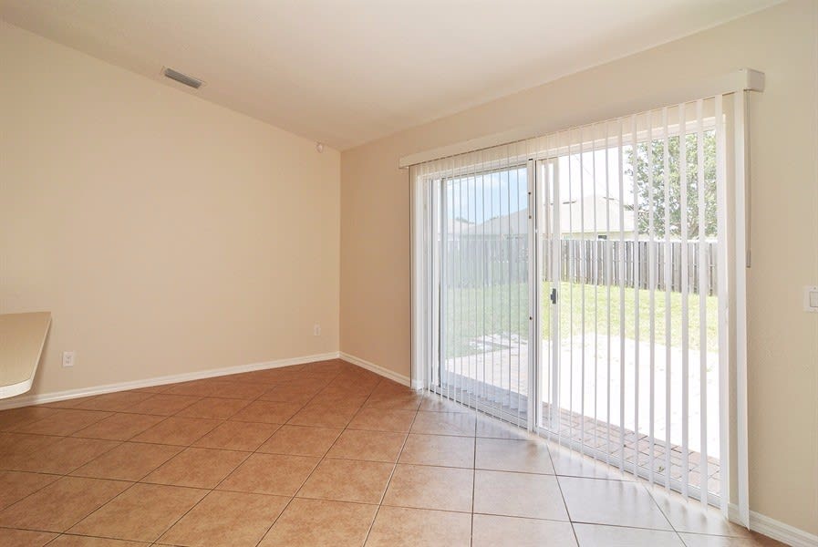 3597 SW Ronald St, Port Saint Lucie photo 8