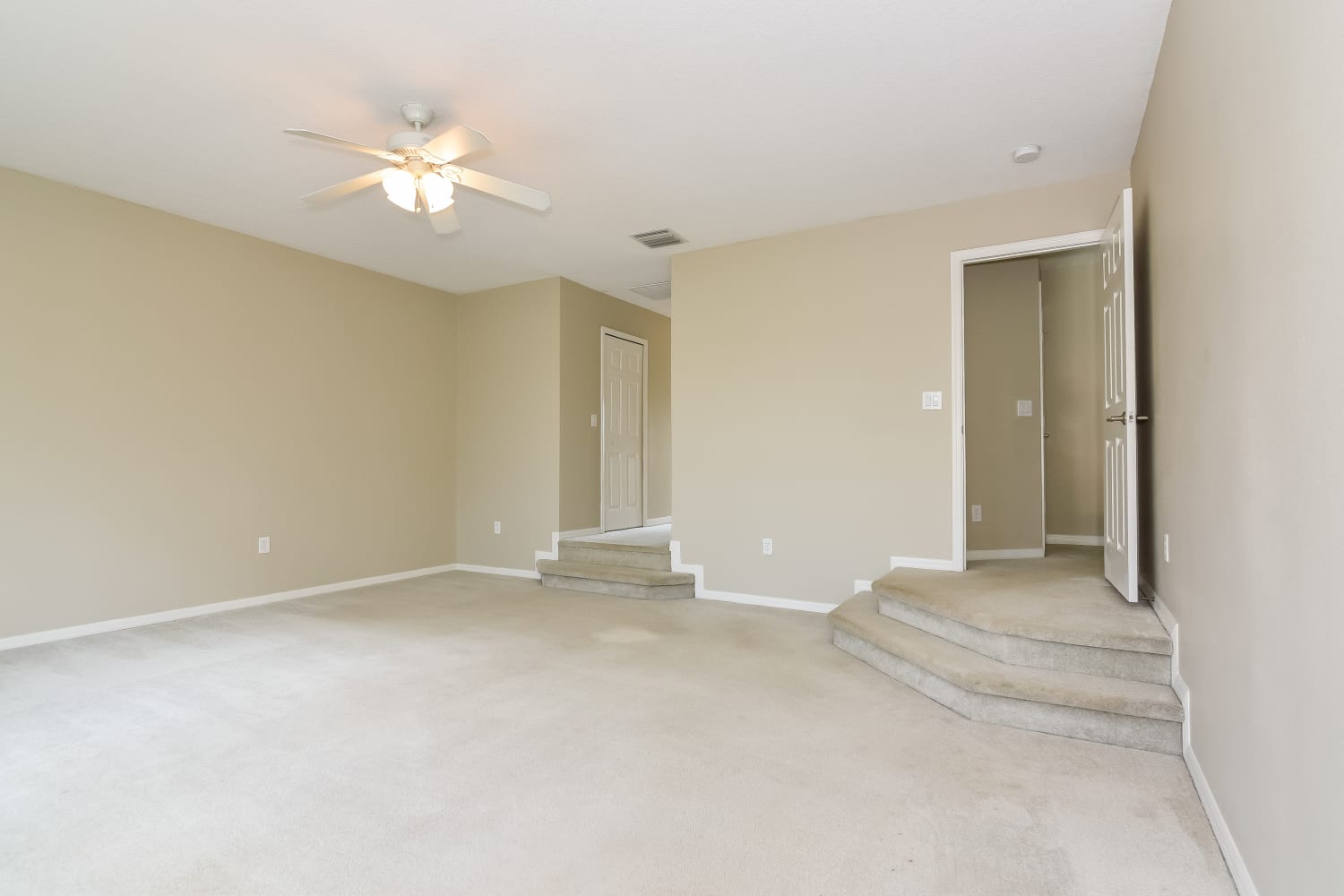 3604 Beneraid St, Land O Lakes photo 7