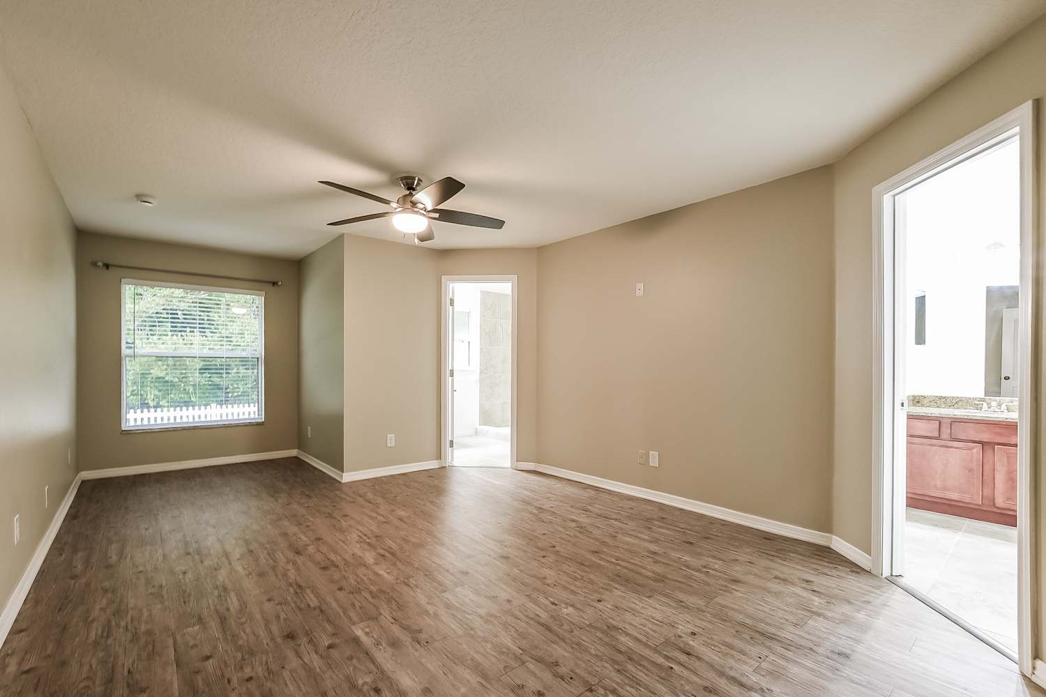 3616 Doe Run Dr, Saint Cloud photo 8