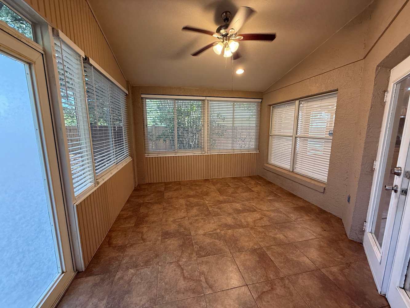 3620 Seminole Dr, Orlando photo 15