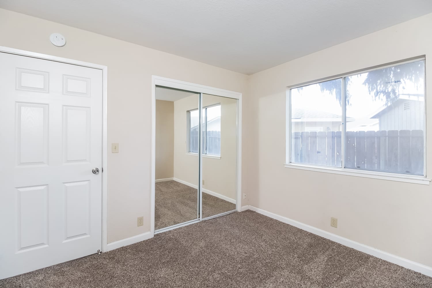 363 Rose Garden Ct, Manteca photo 14