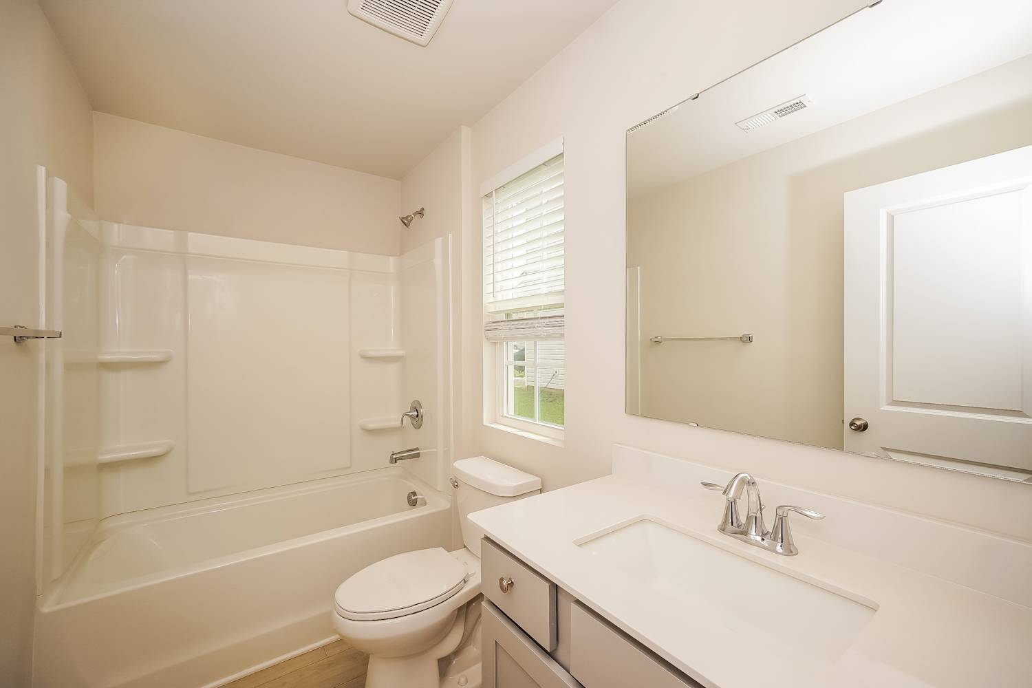 364 Hollingswood Drive, Statesville photo 15